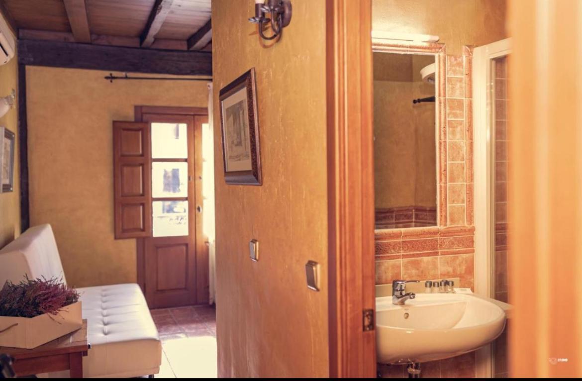 Apartamentos Rural La Jacoba Cabezuela Del Valle Eksteriør bilde